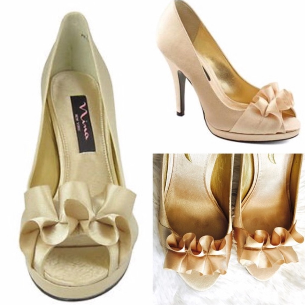 NINA Evelixa Gold Ruffle Satin Formal Heels 8.5-9 Cocktail Prom Wedding Metallic